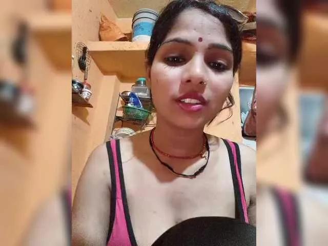 Tunnidelhi on BongaCams 