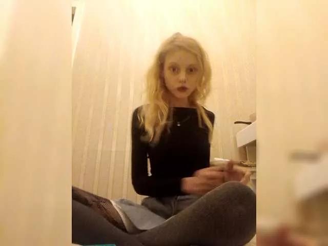 Utopia222 on BongaCams