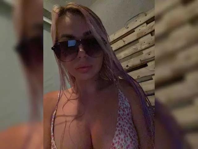 Valentina34 on BongaCams 