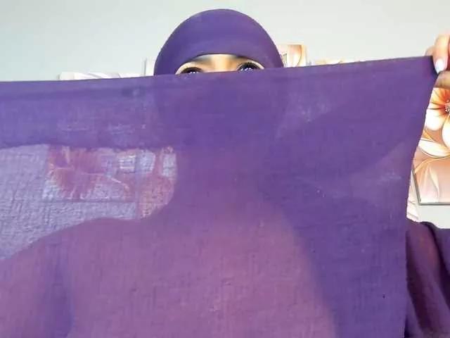 VictoriaMayeer on BongaCams