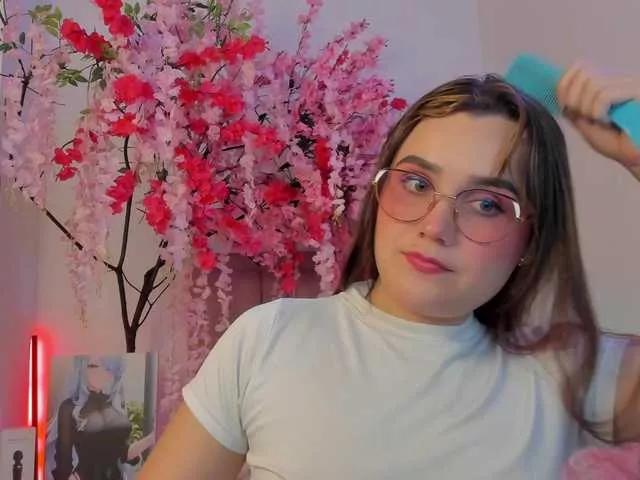 violet-evergarden2 on BongaCams