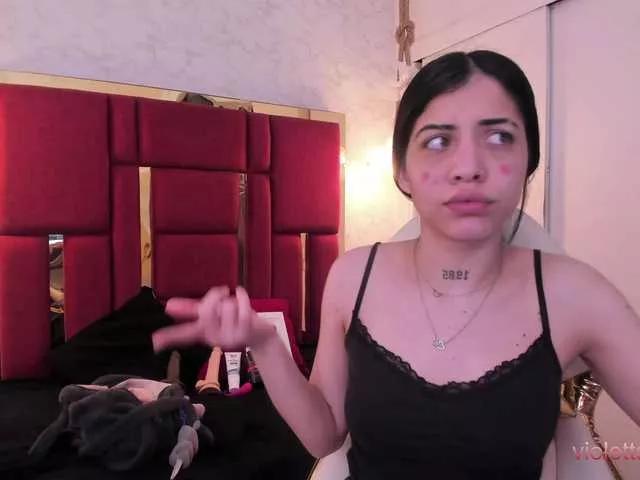 violetsmith on BongaCams 