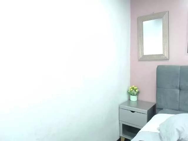 ViolettaParkerr on BongaCams