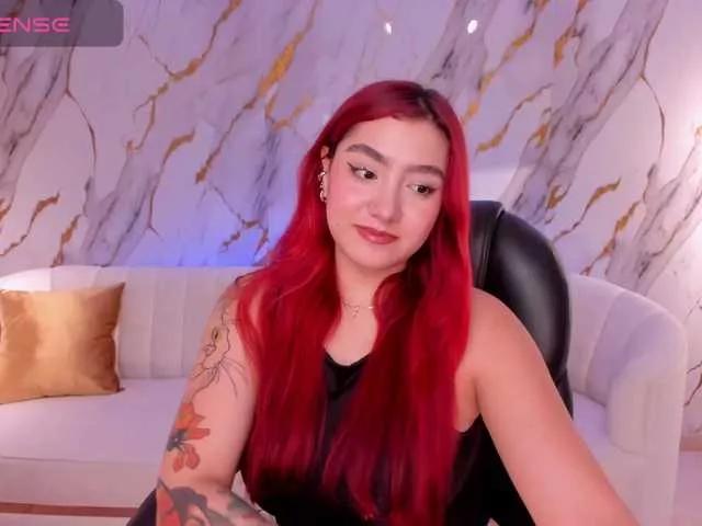 ViolettCastel on BongaCams 