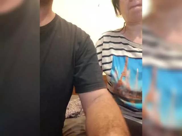 Offline VityaAndLena on BongaCams