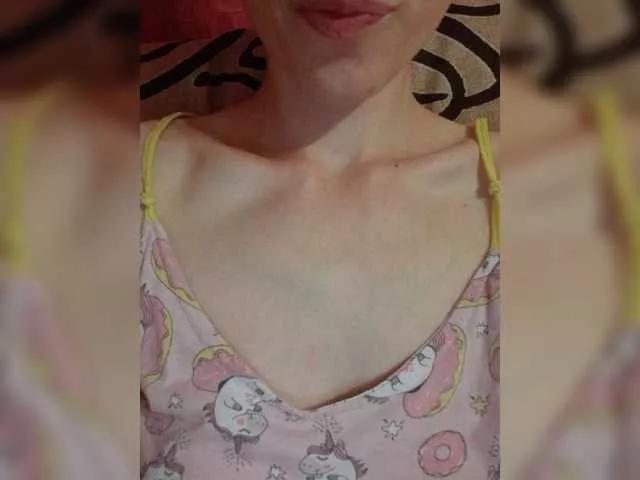 Offline Ymmixxx on BongaCams