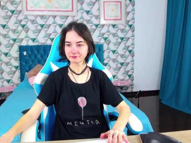 YourUmary on BongaCams 