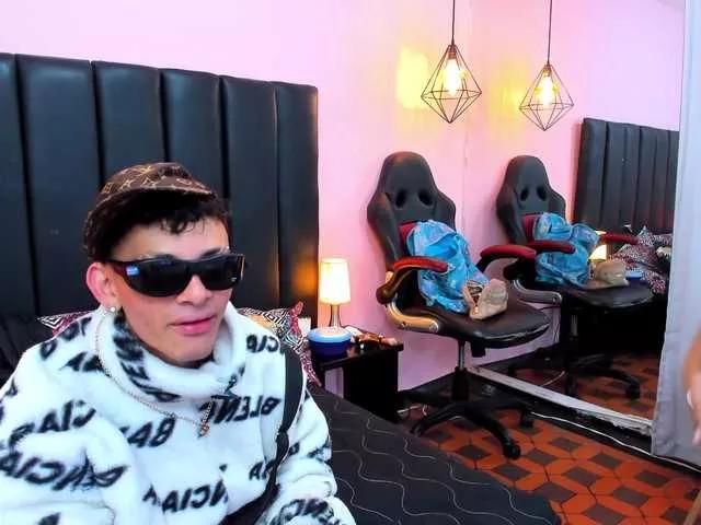 Offline ZairanMatheus on BongaCams