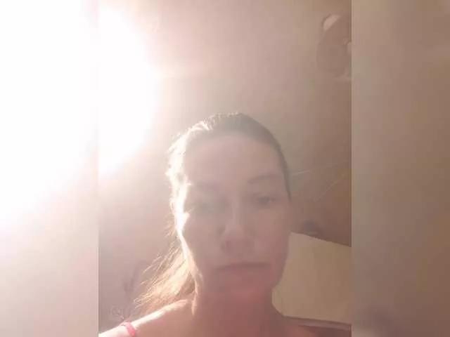 zvezda2511 on BongaCams 