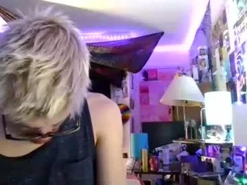 Freechat a_twinkie on Chaturbate