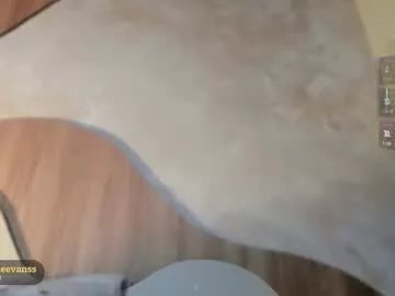 Freechat adelineevanss on Chaturbate