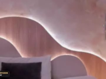 Freechat adelineevanss on Chaturbate