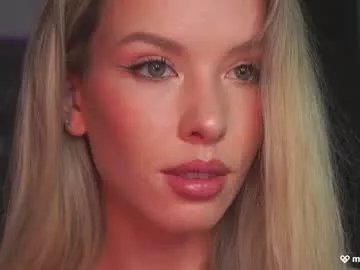 Freechat agent_blonde on Chaturbate