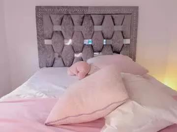 allysnow on Chaturbate 