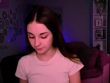 Freechat alyssamoan on Chaturbate