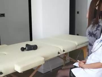 anna13121312 on Chaturbate 