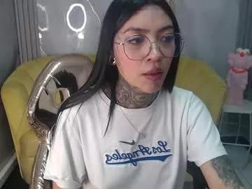 Freechat ashley_blum_v on Chaturbate