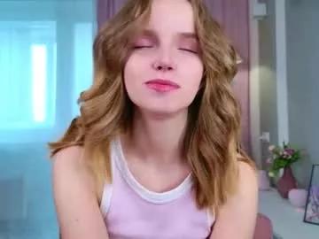 b4by_lol1 on Chaturbate 