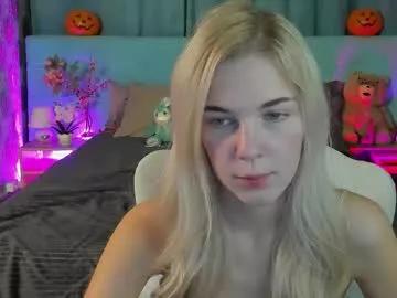 Sexy Bella_stewartt wants you to fuck her body now bella_stewartt from Chaturbate