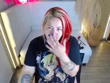 bruja_scarlata on Chaturbate