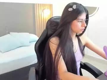 Freechat carlina_15 on Chaturbate
