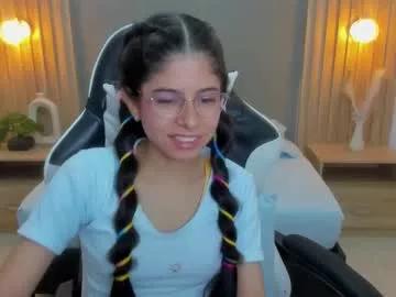 Freechat carlina_15 on Chaturbate