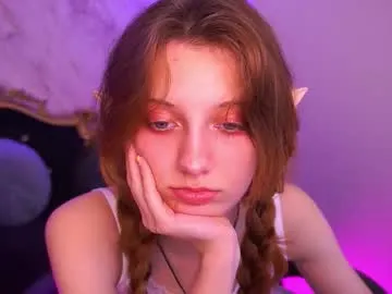 cuteefoxy on Chaturbate