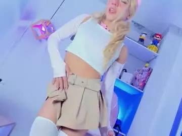 Freechat danniigrovers on Chaturbate