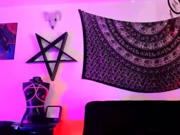 dirtyonix —   Cum show   PVT OPEN [489 tokens left] #tattoo #goth #mistress #bigcock #smoke