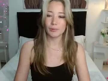 eliiih_ on Chaturbate 