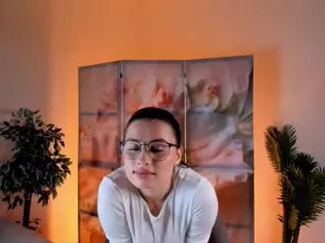 Freechat ethalellson on Chaturbate