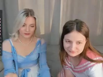 Freechat ethalellson on Chaturbate