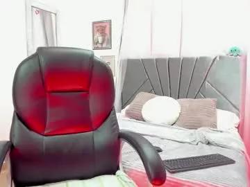 evelyn_2511 on Chaturbate 