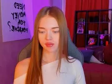 Freechat flexyfoxy on Chaturbate