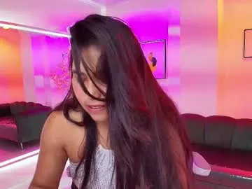 gemma_bellini — Current Goal: Show boobs and bounce  at 33 tokens -- Next Goal: Panty off +5 spanks  -- #sph #bigtits #c2c #bdsm #slave