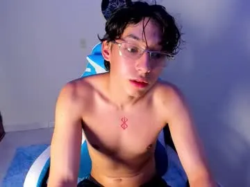 geody_mack07 — GOAL: massage the cock [100 tokens remaining] Welcome to my room! #feet #blonde #redhead #lovense #new