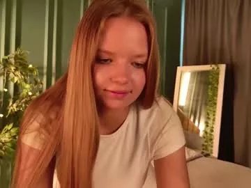 Freechat hidden_charm_ on Chaturbate