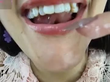 hinata_21_ — GOAL: fingeringmyass [71 tokens remaining] are you horny my love ??  #feet #tease #ahegao #submissive #saliva