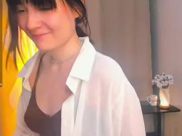 Freechat honeey_beee on Chaturbate