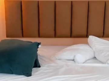 Freechat honeygray02 on Chaturbate