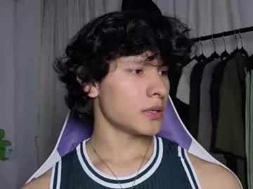 j_u_p_i_t_e_r on Chaturbate