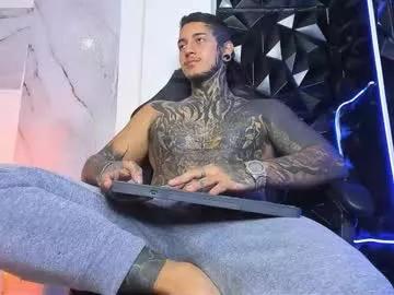 jaxxxonherd on Chaturbate 