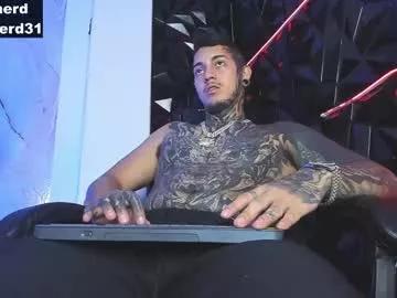 jaxxxonherd on Chaturbate 