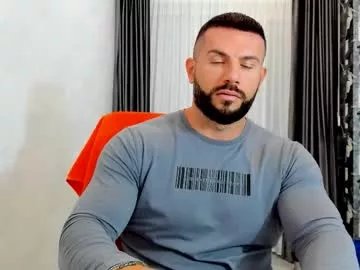 Group joshuamuscle69 on Chaturbate