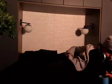 Freechat labrinthteasing on Chaturbate