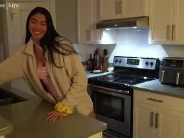 Freechat littlemiss_kira on Chaturbate