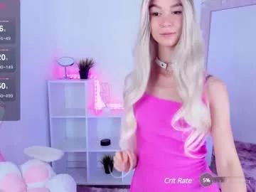 Freechat living_doll on Chaturbate