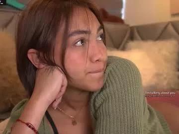 luucy___ on Chaturbate 