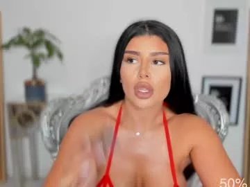 Away moniqueeass on Chaturbate