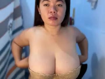 moona_luna21 on Chaturbate 